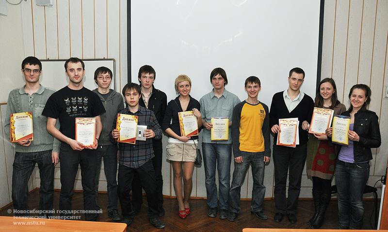 19.04.11 19-21 апреля в НГТУ пройдет III тур Всероссийской студенческой олимпиады по инженерной графике и графическим информационным технологиям, фотография: В. Невидимов