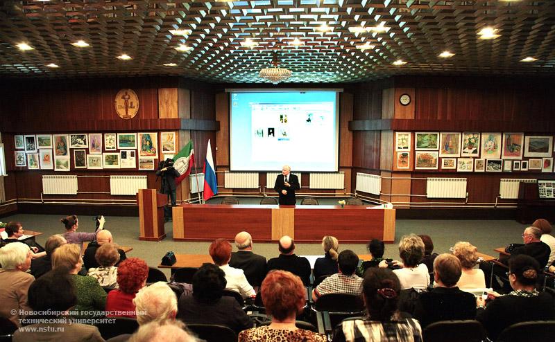 29.04.11 Выпускной на Народном факультете в НГТУ, фотография: В. Невидимов