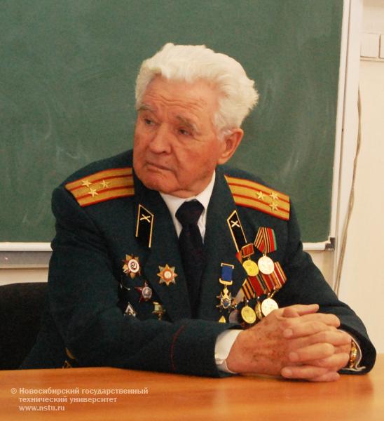 Мащенко В.И.  председатель совета ветеранов, фотография: М. Шкребнева
