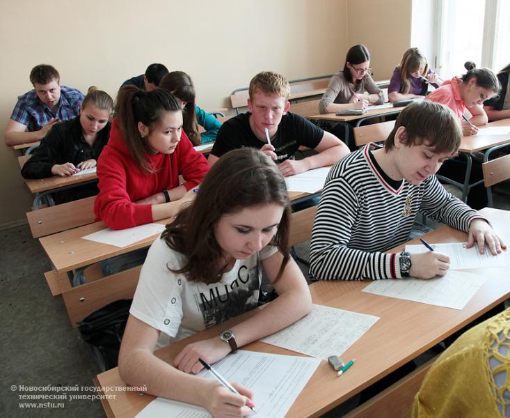 29.04.11 29 апреля в НГТУ пройдет городская олимпиада по русскому языку и культуре речи для студентов технических специальностей, фотография: В. Невидимов