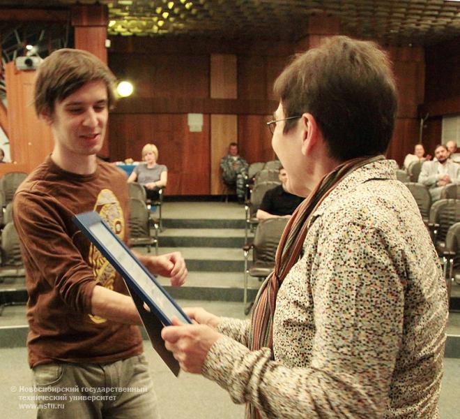 11.05.11 В НГТУ вручили стипендии DAAD молодым ученым, фотография: В. Невидимов