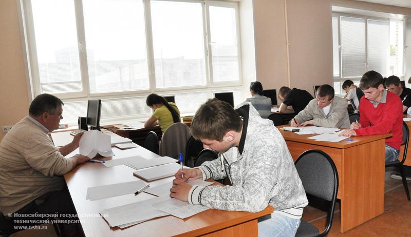 20.05.11      Городская олимпиада по теоретическим основам электротехники, фотография: В. Невидимов