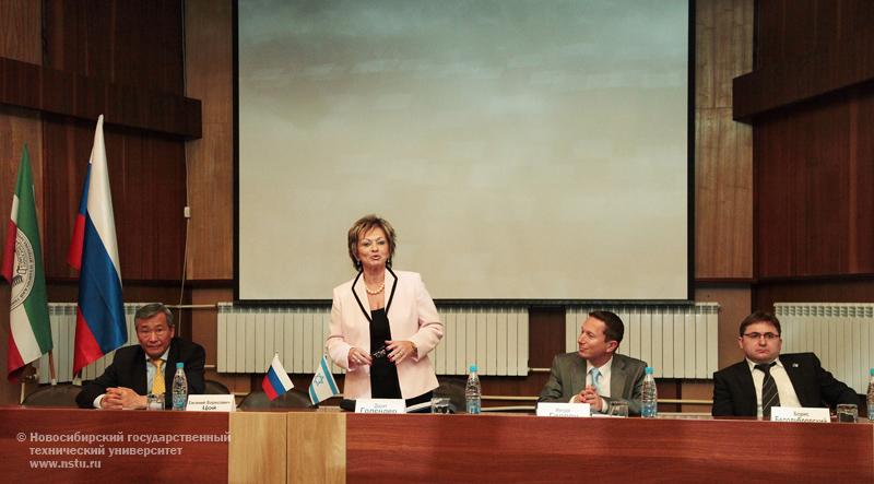 24.05.11 НГТУ посетила делегация Государства Израиль, фотография: В. Невидимов