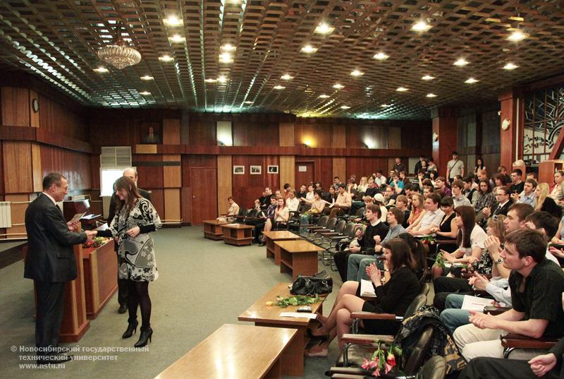 13.05.11 В НГТУ подведены итоги конкурса научных студенческих работ, фотография: В. Невидимов
