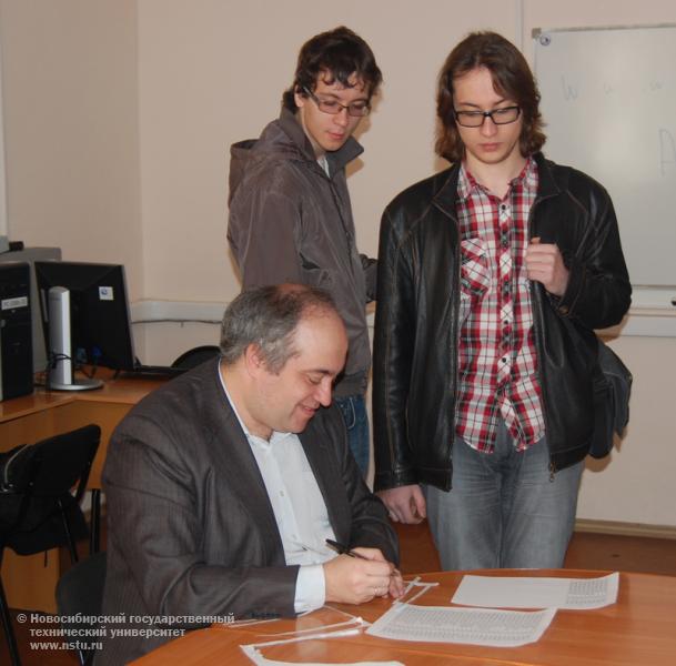 18.05.11 18 мая в НГТУ пройдет городская олимпиада по программированию, фотография: А. Федосеев