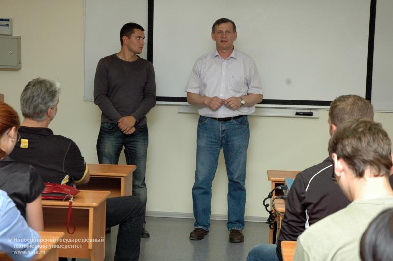 25.07.11 В НГТУ проходит международная летняя школа «Общее машиностроение и материаловедение. Современные методы анализа и производства» GEM-2011 , фотография: В. Кравченко