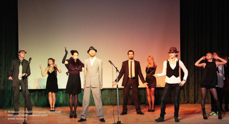 12.10.11 Посвящение в первокурсники факультета гуманитарного образования НГТУ , фотография: В. Кравченко