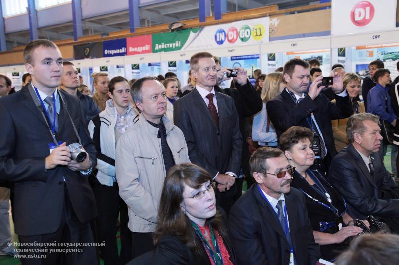 22.09.11 Мероприятия НГТУ в рамках форума Интерра-2011 , фотография: В. Невидимов