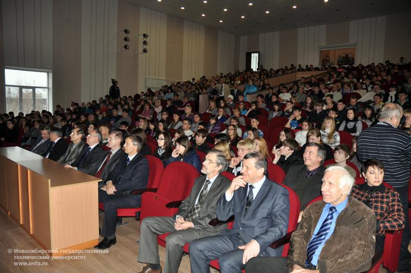 06.11.11 День открытых дверей в НГТУ , фотография: В. Кравченко