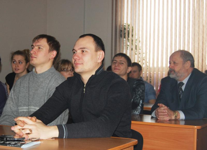 07.12.11 НГТУ посетил профессор университета Зиген (Германия) , фотография: О. Сеньшина