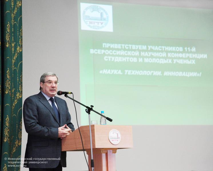02.12.11 Всероссийская научная конференция молодых ученых «Наука. Технологии. Инновации» , фотография: В. Невидимов