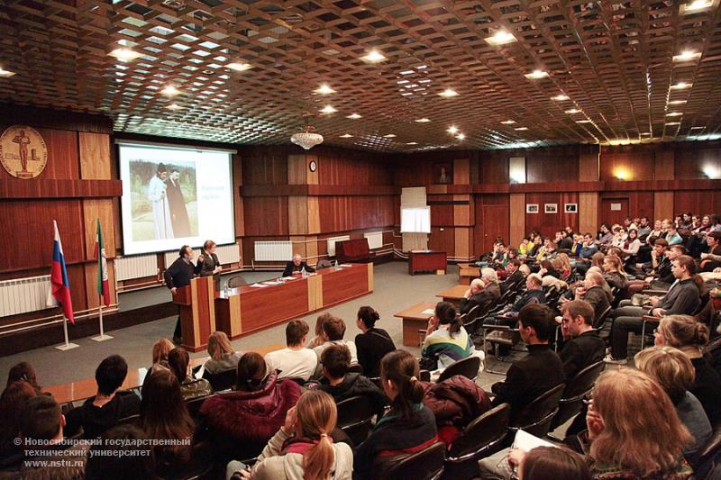 06.12.11     Презентация книги профессоров Массачусетского технологического университета (США) и Университета Париж-VII имени Дени Дидро (Франция) , фотография: В. Невидимов