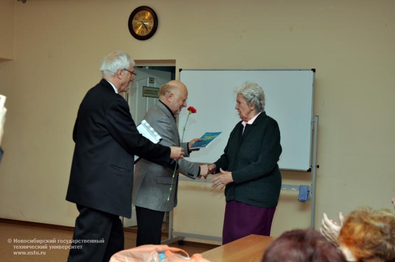 14.12.11 14 декабря в НГТУ состоится презентация книги «Музыкальные истоки НЭТИ–НГТУ» , фотография: В. Кравченко
