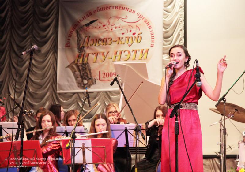 15.12.11 Празднование юбилея Джаз-оркестра НГТУ , фотография: В. Невидимов