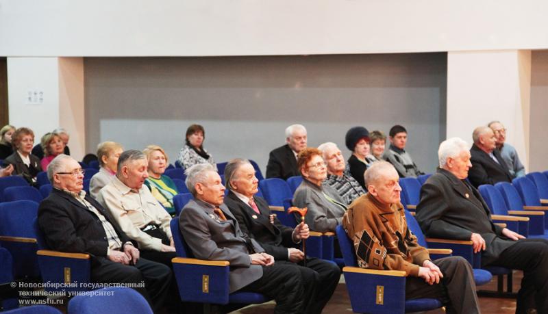 21.02.12     В НГТУ состоялся концерт, посвященный Дню защитника Отечества , фотография: В. Невидимов