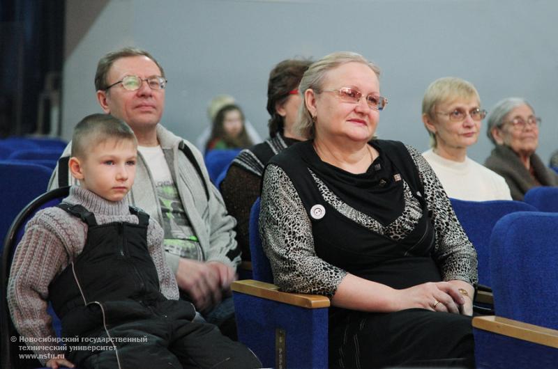 21.02.12 В НГТУ состоялся концерт, посвященный Дню защитника Отечества , фотография: В. Невидимов