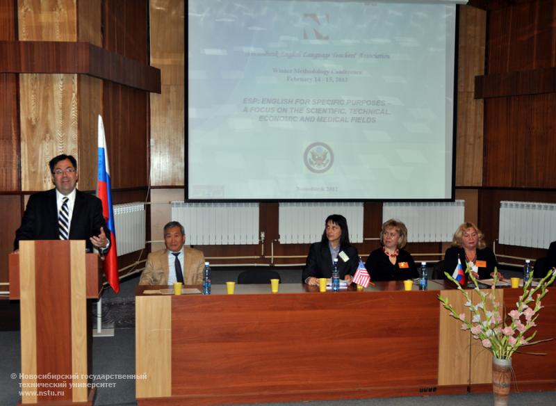 14.02.12 Зимняя методическая школа для преподавателей английского языка в НГТУ , фотография: В. Кравченко