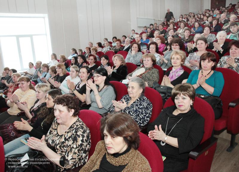 07.03.12 Концерт, посвященный Международному женскому дню , фотография: В. Невидимов