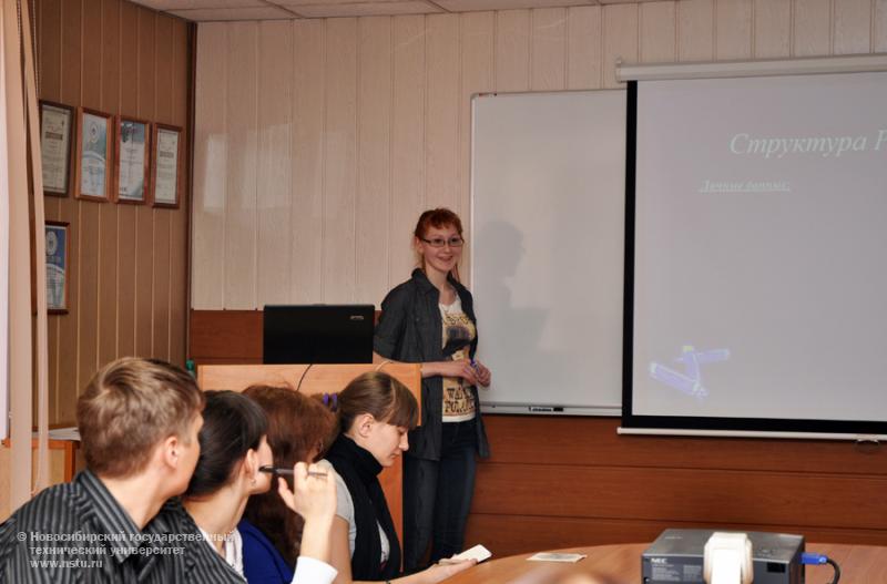 03.04.12 «Неделя карьеры» в НГТУ, фотография: В. Кравченко