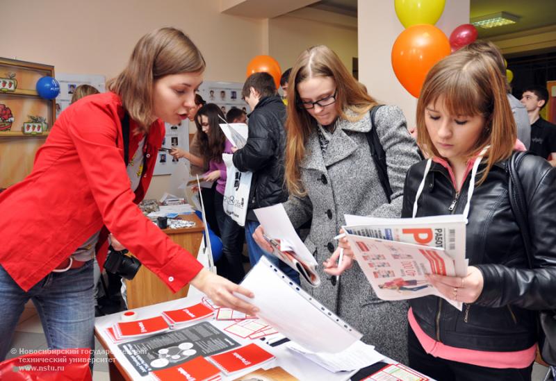 03.04.12 «Неделя карьеры» в НГТУ, фотография: В. Кравченко