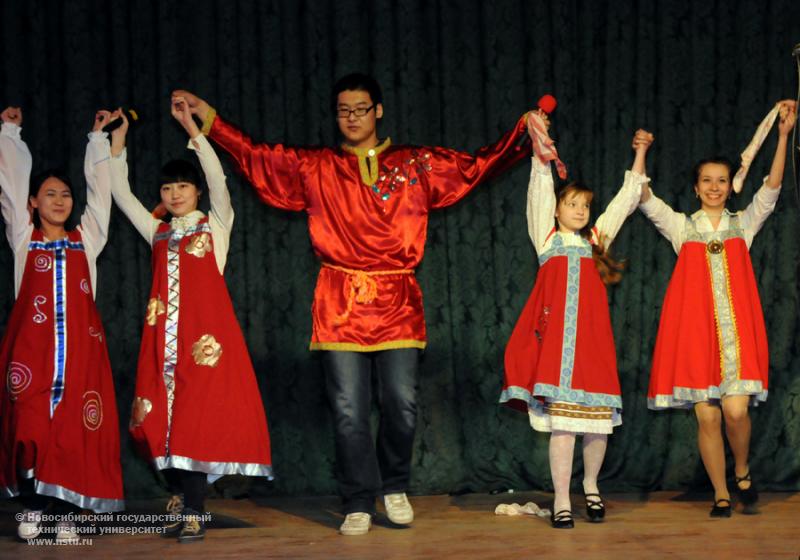 24.04.12 15-й Международный фестиваль национальных культур «Дружба» , фотография: В. Кравченко