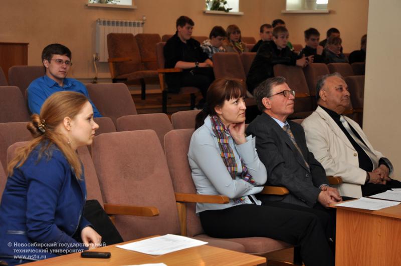 23.04.12 23-24 апреля в НГТУ пройдет городская олимпиада по менеджменту , фотография: В. Кравченко