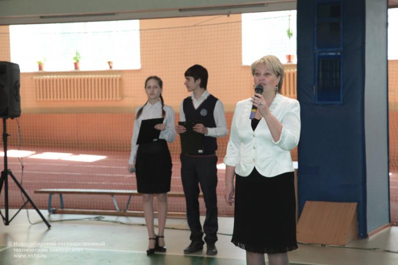 25.05.12     «Последний звонок» в Инженерном лицее НГТУ , фотография: В. Невидимов