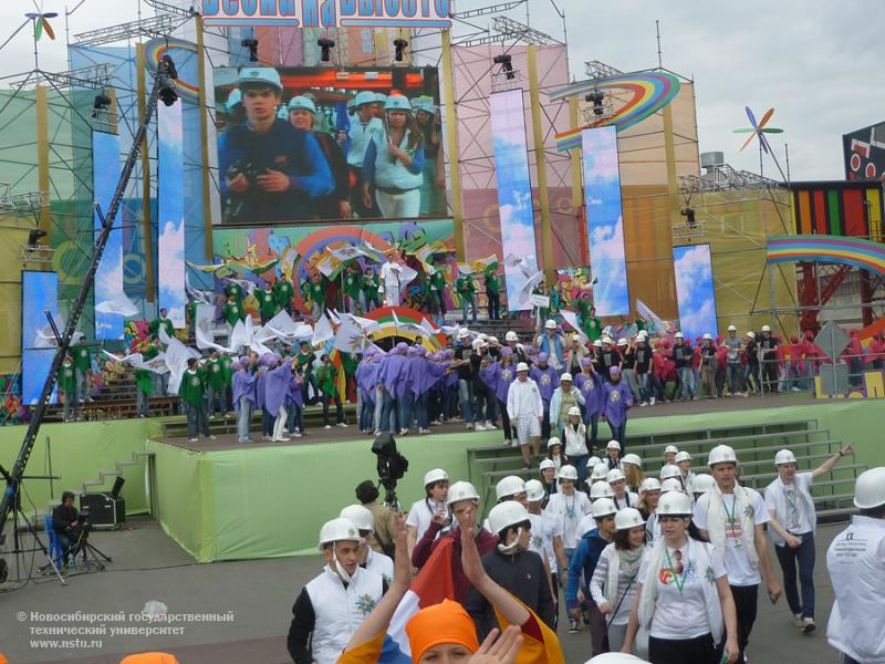 23.05.12     Творческие коллективы НГТУ — победители всероссийского фестиваля «Российская студенческая весна – 2012» , фотография: фото предоставлены Центром культуры НГТУ