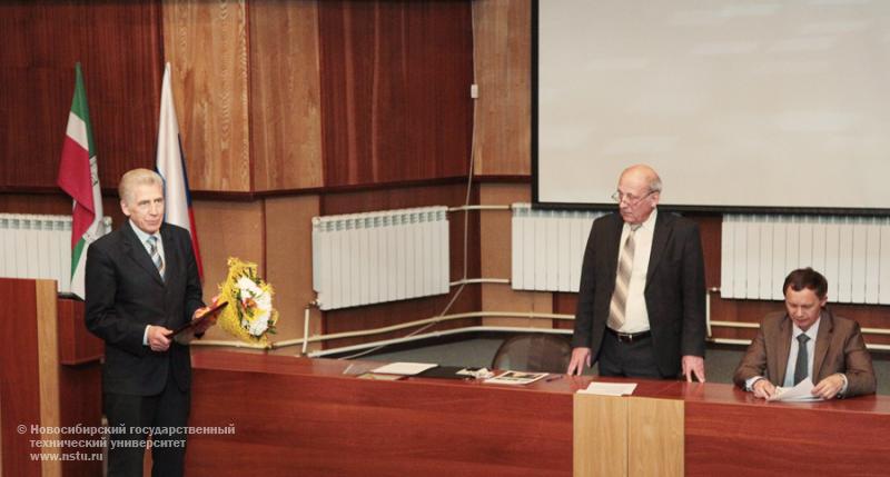 25.04.12 25 апреля состоится заседание ученого совета НГТУ , фотография: В. Невидимов