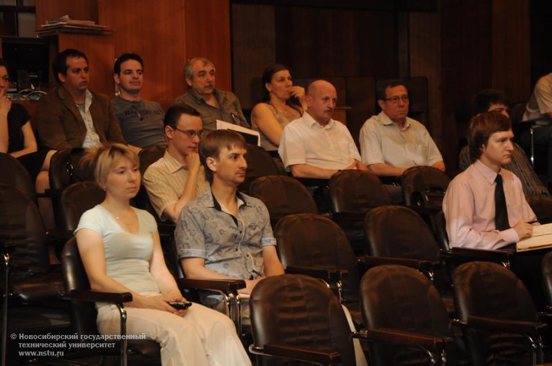 01.06.12 1 июня в НГТУ состоится семинар по результатам стажировки профессорско-преподавательского состава в Польше в рамках программы «Развитие инфраструктуры и инновационной деятельности в НГТУ» , фотография: В. Кравченко