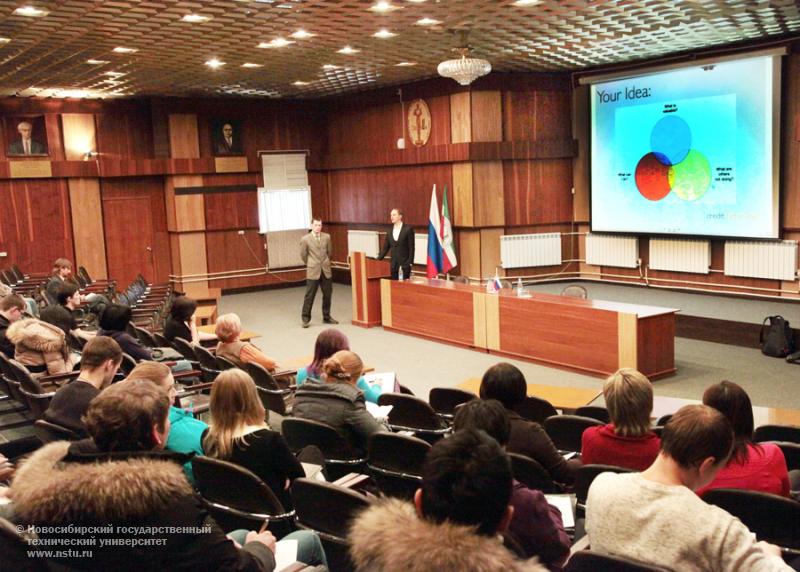 11.12.12 Лекция «Как запустить свой стартап в Google: уроки Силиконовой долины» , фотография: В. Невидимов