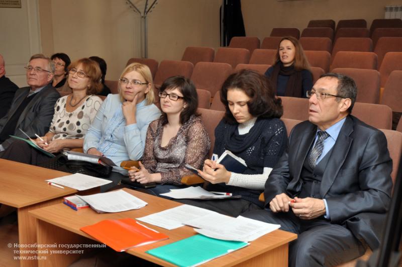 20.11.12 20-22 ноября в НГТУ пройдут защиты межфакультетских студенческих инновационных проектов , фотография: В. Кравченко