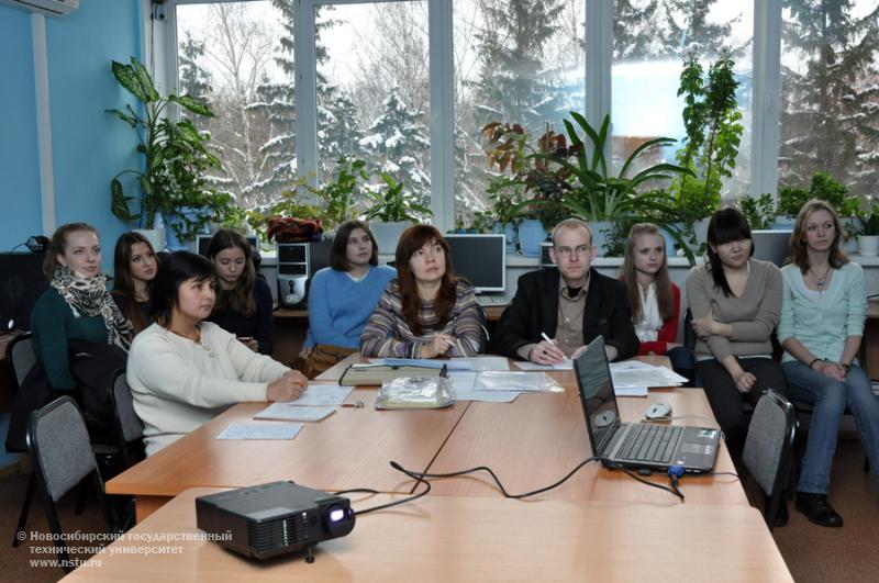 22.11.12     22 ноября в НГТУ пройдет студенческая научно-практическая конференция на иностранных языках , фотография: В. Кравченко