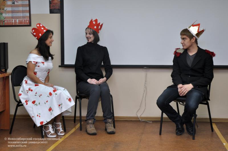 25.12.12 Праздник Рождества Merry Christmas в НГТУ , фотография: В. Кравченко