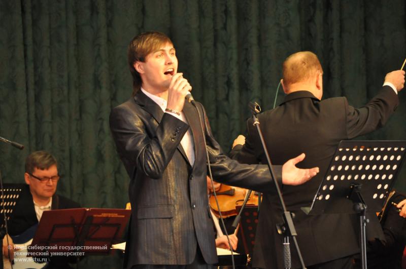22.02.13 Концерт, посвященный Дню защитника Отечества , фотография: В. Кравченко
