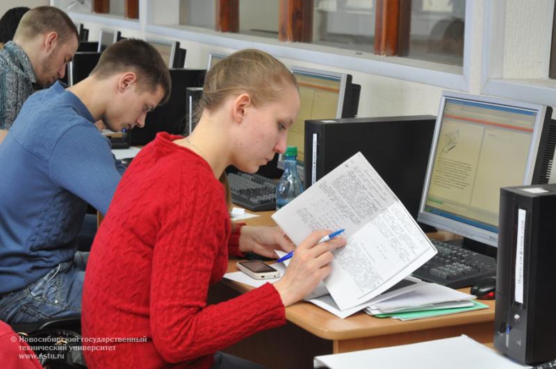 22–23 марта в НГТУ пройдет II тур Открытой международной интернет-олимпиады , фотография: В. Кравченко