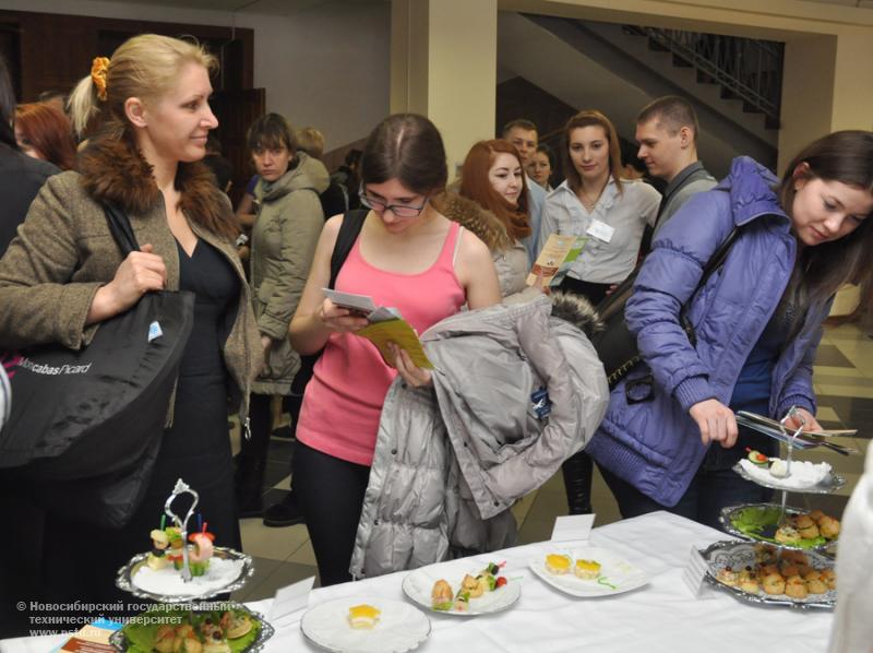 31.03.2013. День открытых дверей в НГТУ, фотография: В. Кравченко