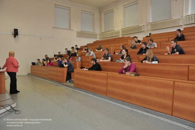 05.04.13 5 апреля в НГТУ пройдет 2 тур конкурса переводчиков , фотография: В. Кравченко