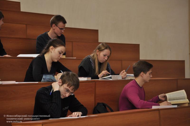 05.04.13 5 апреля в НГТУ пройдет 2 тур конкурса переводчиков , фотография: В. Кравченко