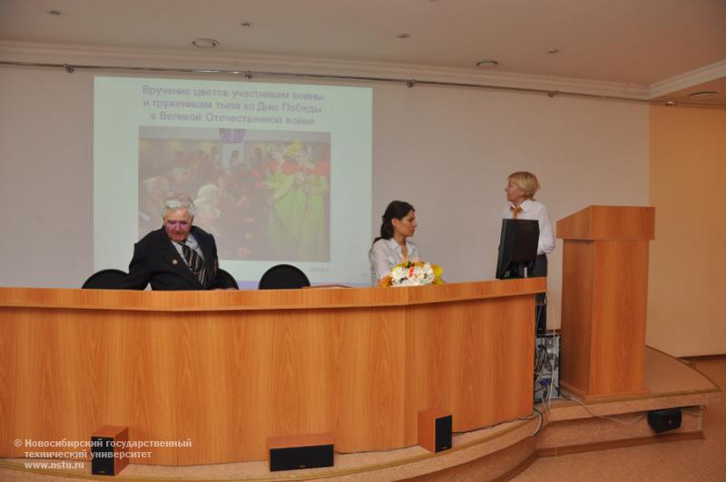 10.04.13 Собрание ветеранской организации НГТУ , фотография: В. Кравченко
