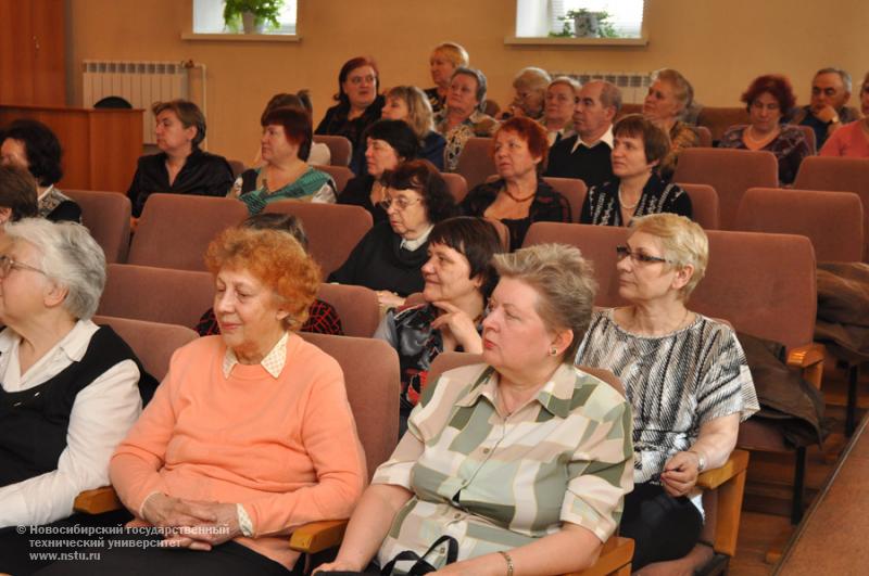 10.04.13 Собрание ветеранской организации НГТУ , фотография: В. Кравченко