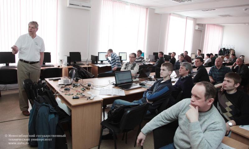 21.05.13 Семинар компании Analog Devices в НГТУ , фотография: В. Невидимов