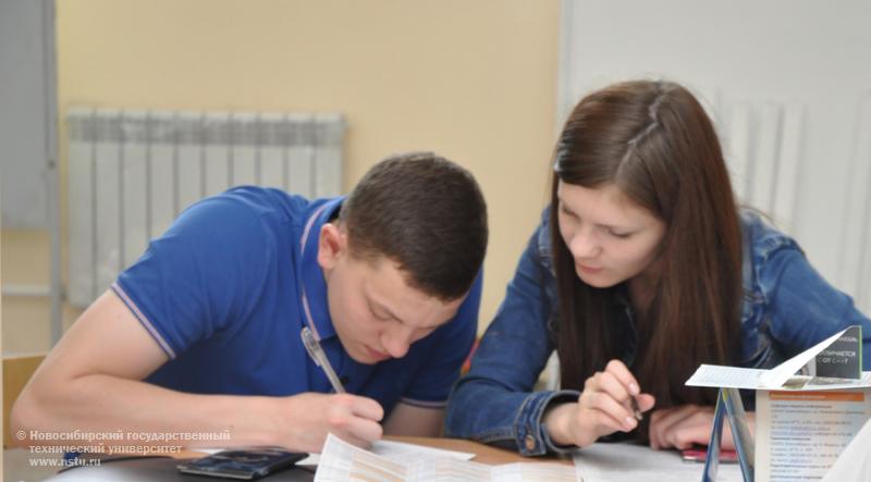 20.06.13 В НГТУ началась приемная кампания , фотография: В. Кравченко