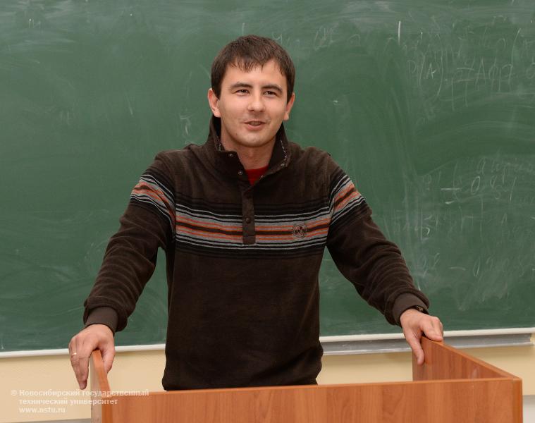19.09.13 Фонд «Возрождение отечественной авиации» объявляет 4 набор, фотография: В. Невидимов