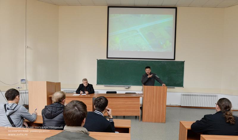 19.09.13 Фонд «Возрождение отечественной авиации» объявляет 4 набор, фотография: В. Невидимов