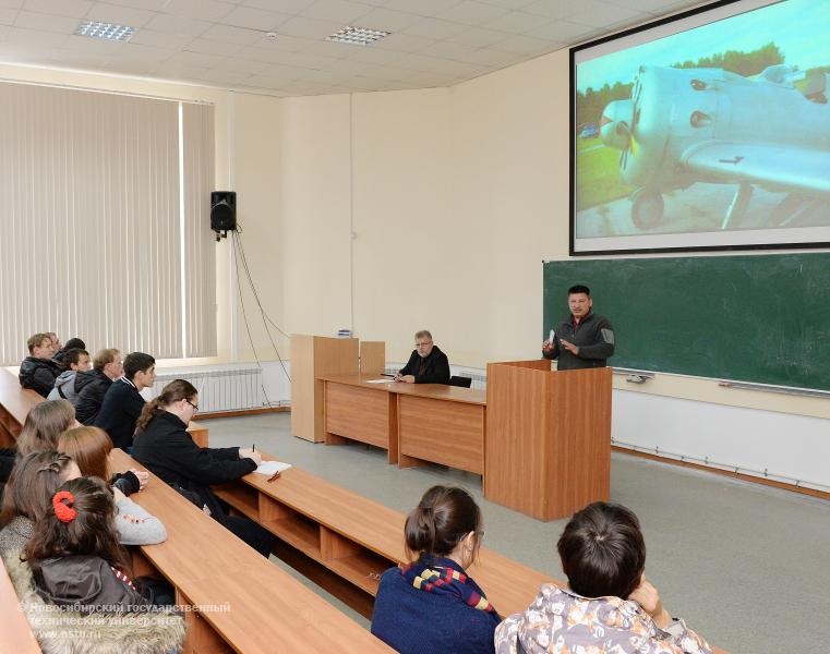 19.09.13 Фонд «Возрождение отечественной авиации» объявляет 4 набор, фотография: В. Невидимов