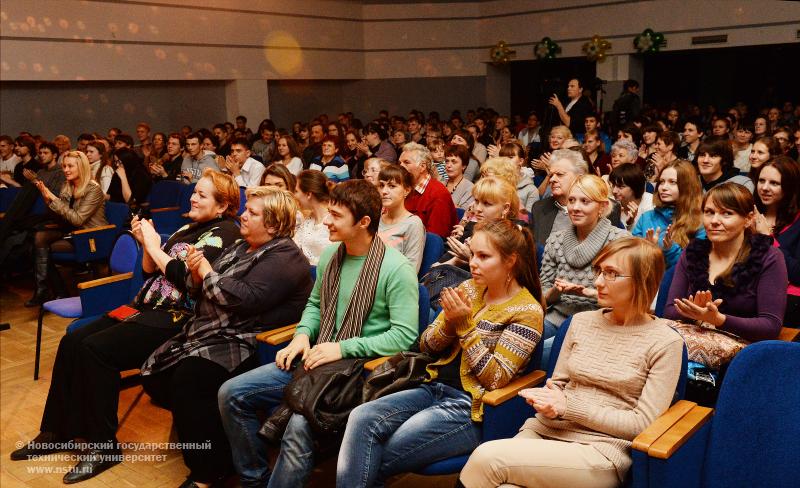 20.09.13 Концерт-презентация коллективов Центра культуры для первокурсников , фотография: В. Невидимов