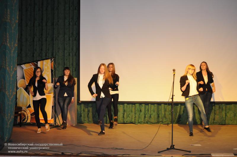 14.10.13 Посвящение в студенты первокурсников юридического факультета, фотография: В. Кравченко
