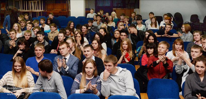10.10.13 Посвящение в студенты первокурсников факультета мехатроники и автоматизации , фотография: В. Невидимов