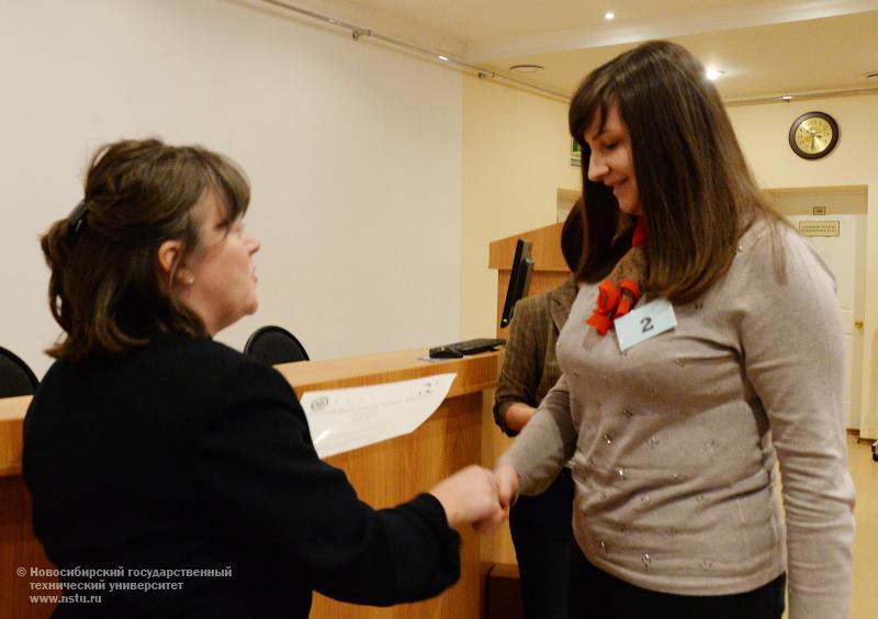28.11.2013. Городской конкурс ораторского искусства на английском языке. Анастасия Жидкова (2 курс факультета гуманитарного образования, направление обучения — «Лингвистика») 1 место, фотография: В. Невидимов